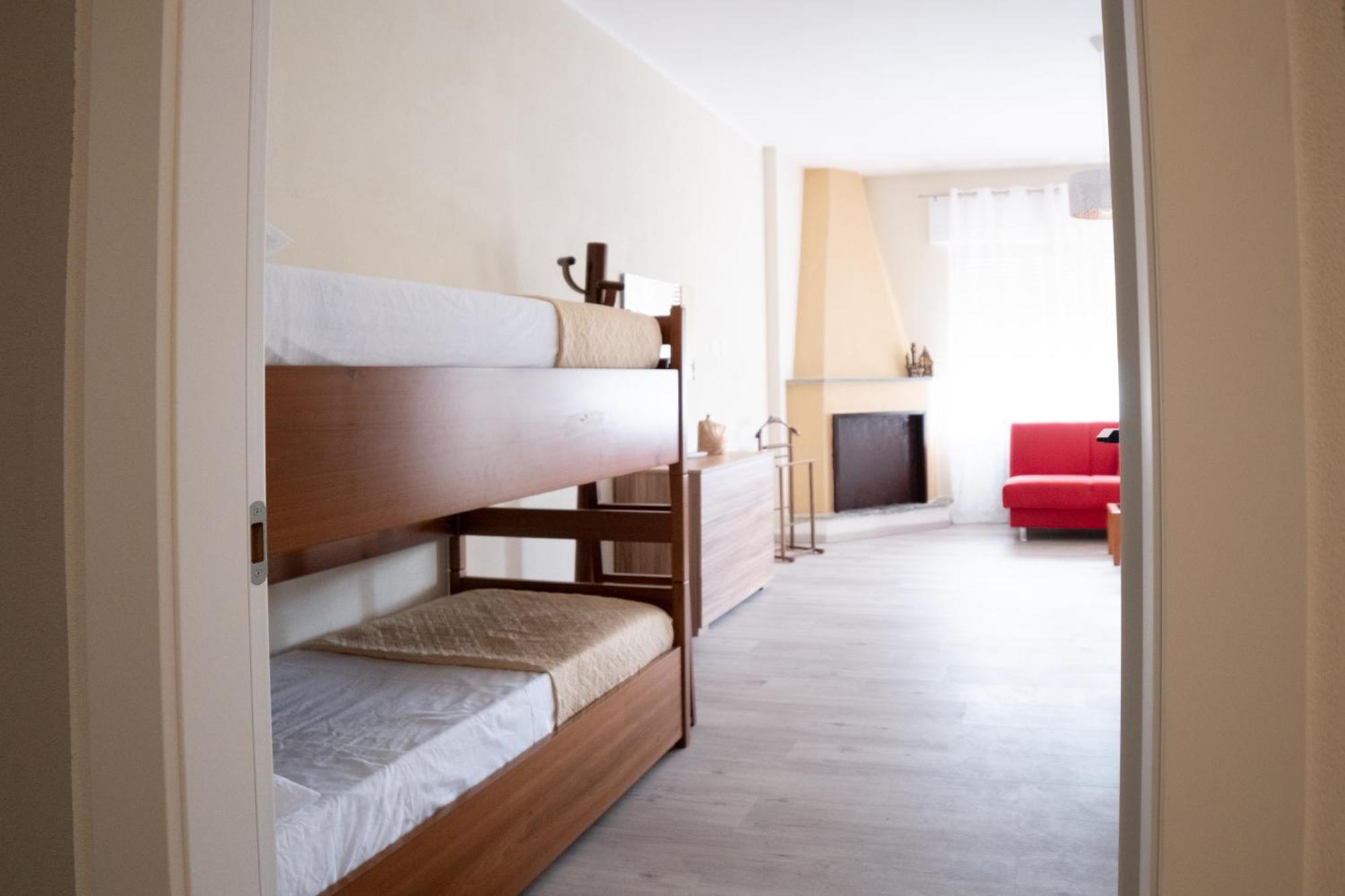 Casa Vacanze Aria Leggiuno المظهر الخارجي الصورة